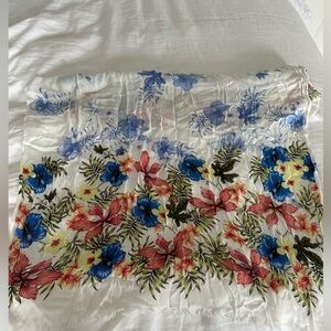 Tommy Bahama white and  floral scarf / shall